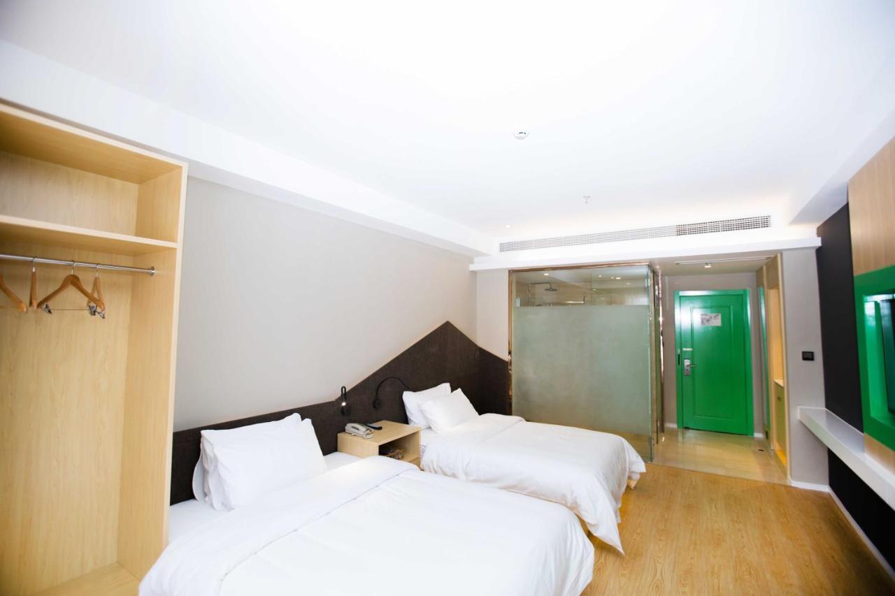 Ibis Styles Jingdezhen Cidu Avenue Hotel Экстерьер фото