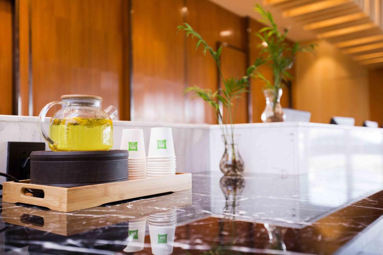 Ibis Styles Jingdezhen Cidu Avenue Hotel Экстерьер фото